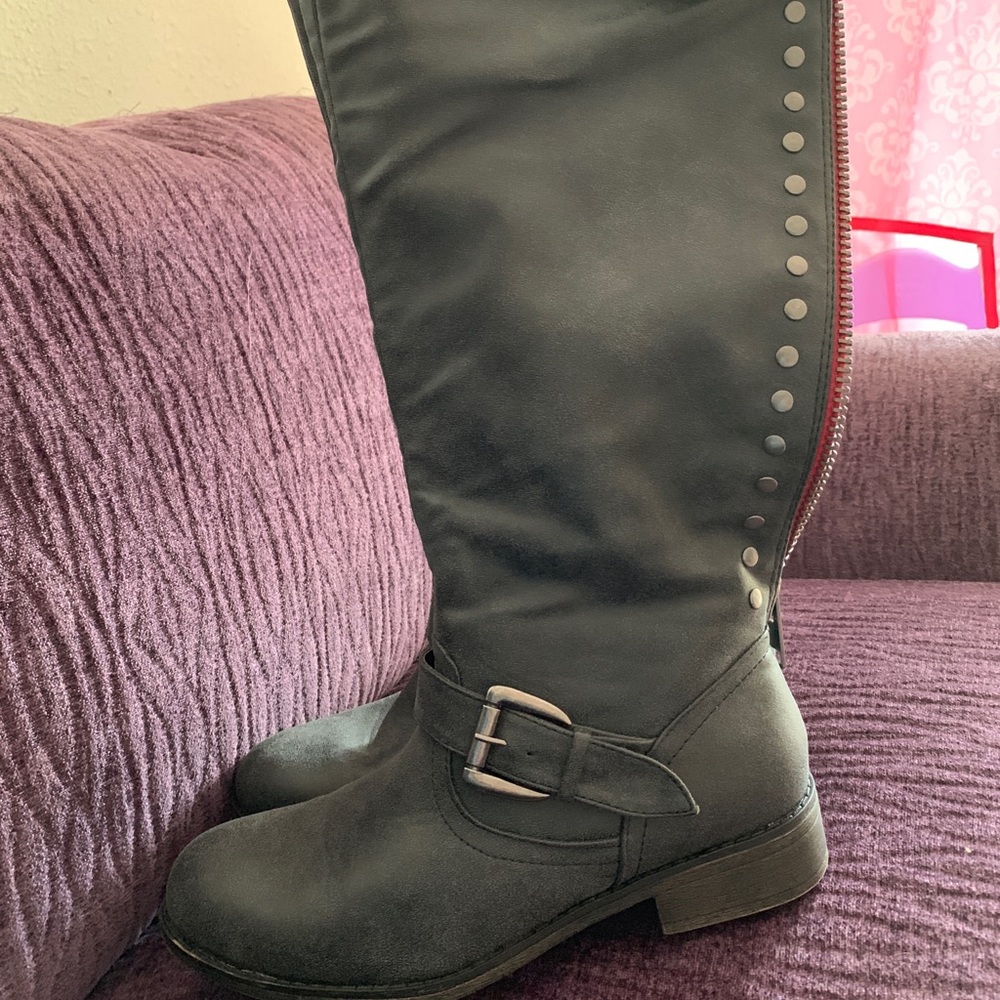 Madden girl gray boots